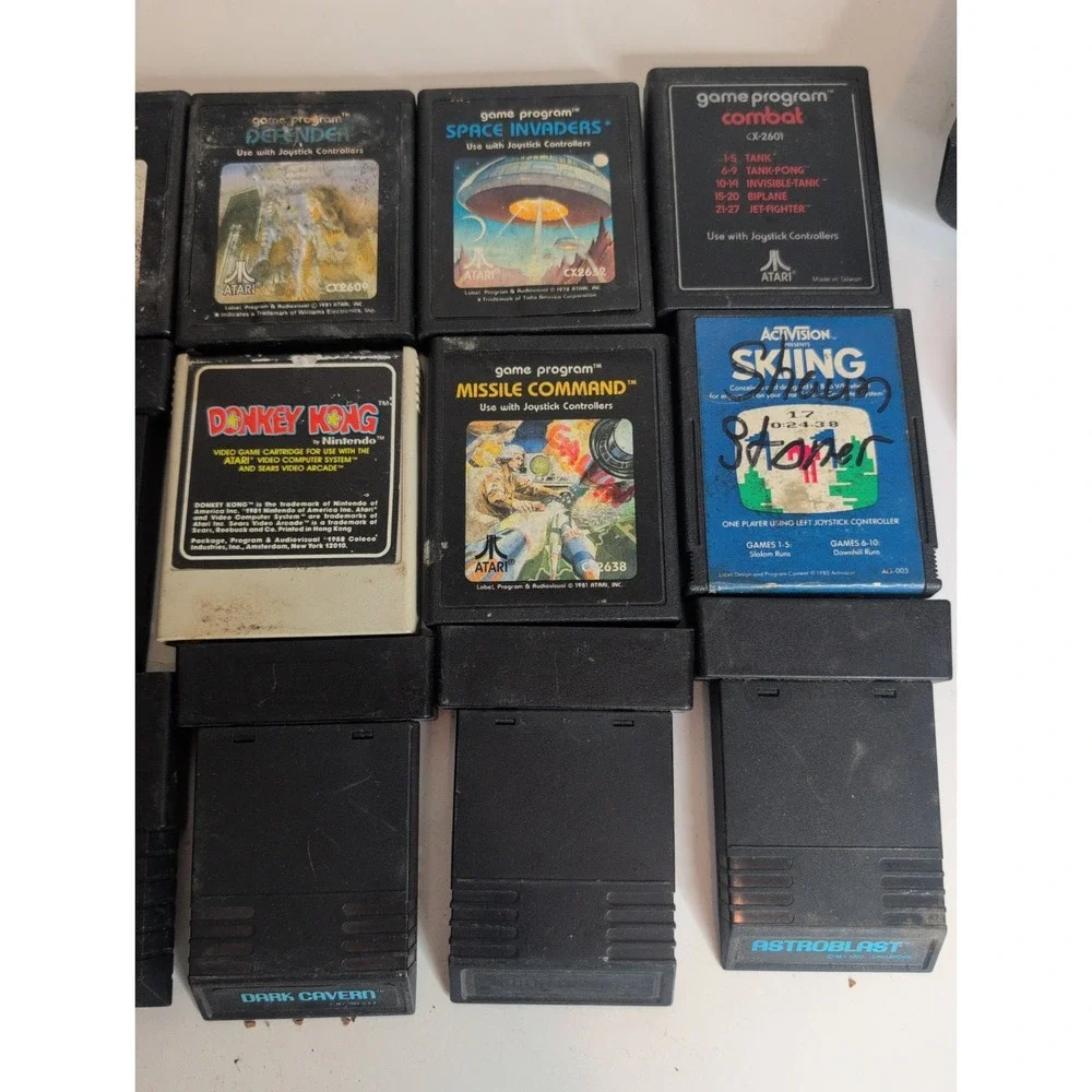 Atari 2600 Video Computer System Console + 2 Joystick Controllers 15 Games